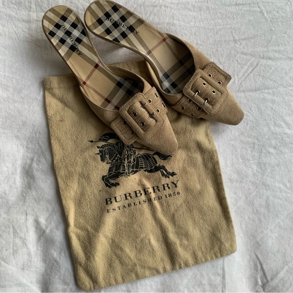 Vintage Burberry Buckle Suede Pointy Toe Kitten Heels Mules Tan Cream Brown - Picture 8 of 8
